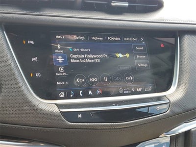 2022 Cadillac XT5 Premium Luxury