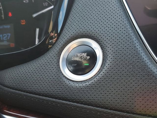 2018 Cadillac XT5 Luxury AWD