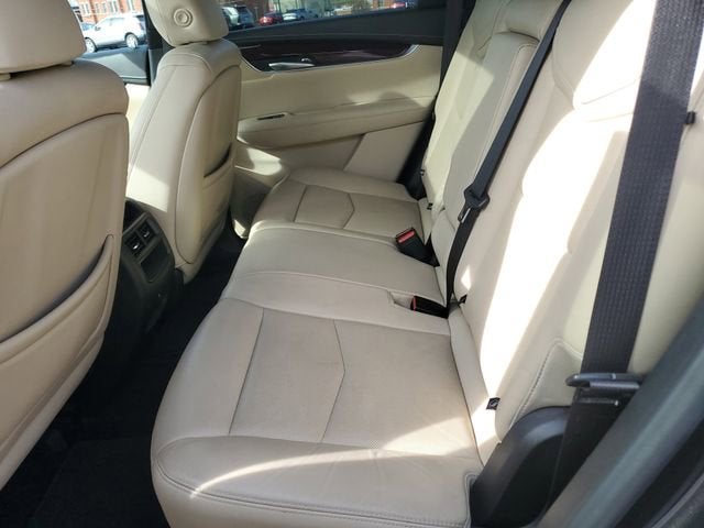 2018 Cadillac XT5 Luxury AWD