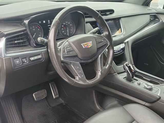 2022 Cadillac XT5 Premium Luxury
