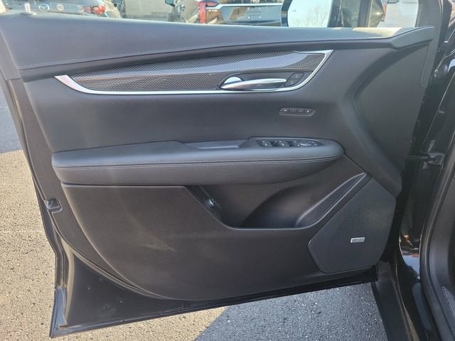 2022 Cadillac XT5 Sport