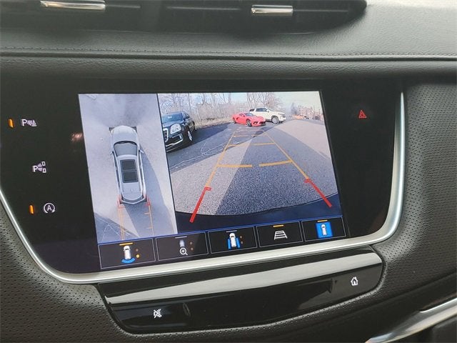 2022 Cadillac XT5 Sport