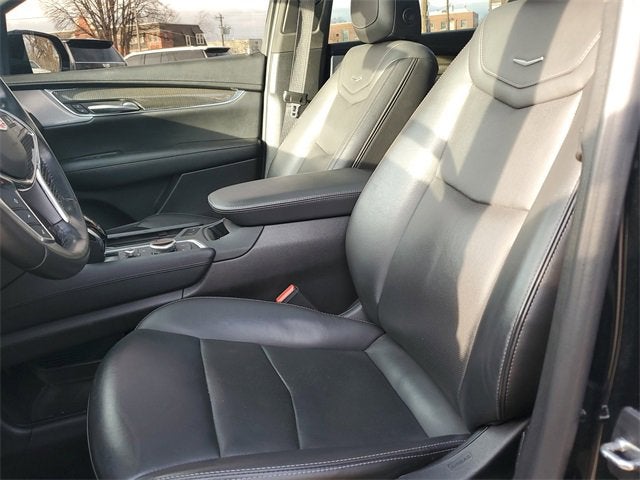 2022 Cadillac XT5 Sport