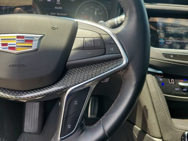 2024 Cadillac XT5 Sport