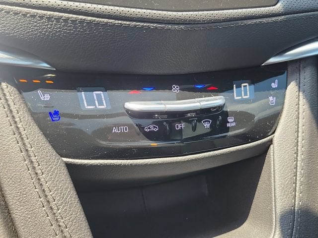 2024 Cadillac XT5 Sport