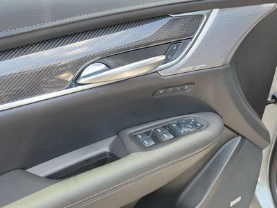 2024 Cadillac XT5 Sport