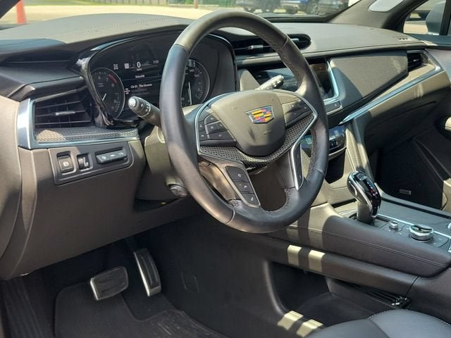 2024 Cadillac XT5 Sport