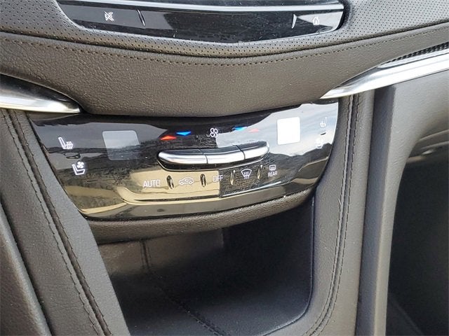 2023 Cadillac XT5 Sport