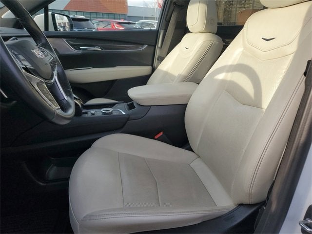 2023 Cadillac XT5 Sport