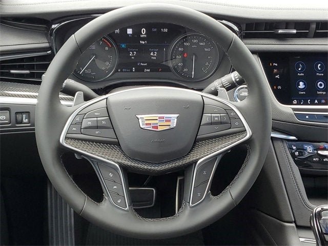 2025 Cadillac XT5 Sport