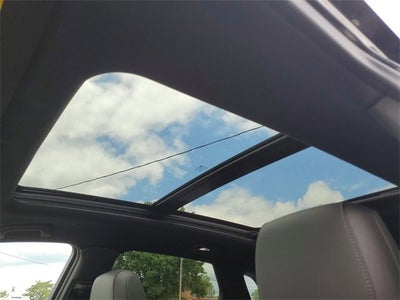 2025 Cadillac XT5 Sport