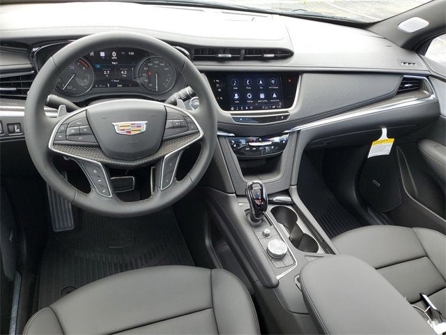 2025 Cadillac XT5 Sport