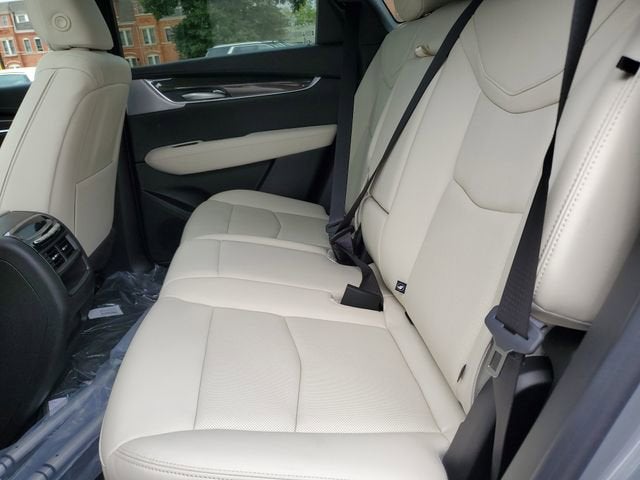 2025 Cadillac XT5 Sport