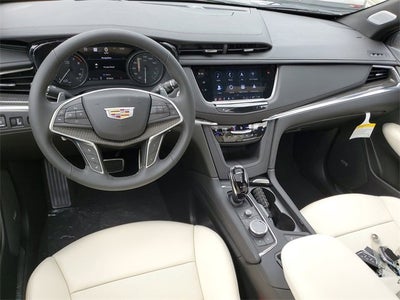 2025 Cadillac XT5 Sport