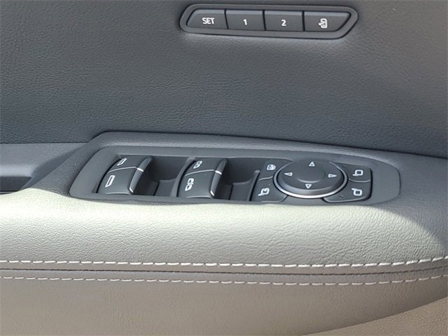 2025 Cadillac XT5 Sport