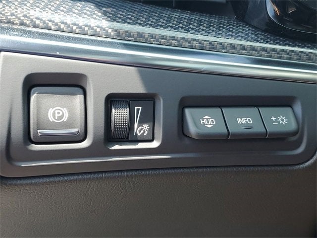 2025 Cadillac XT5 Sport