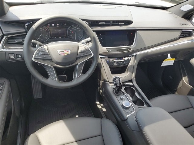 2025 Cadillac XT5 Sport