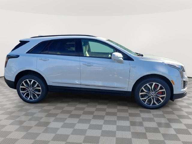 2026 Cadillac XT5 Sport