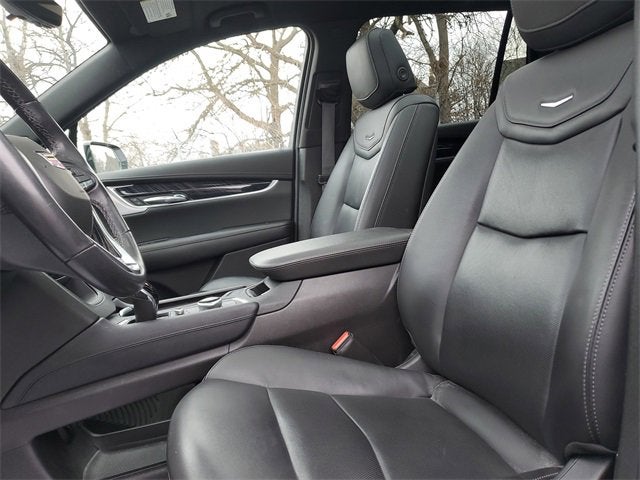 2022 Cadillac XT6 Premium Luxury