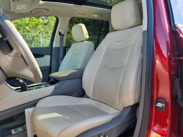 2023 Cadillac XT6 AWD Premium Luxury