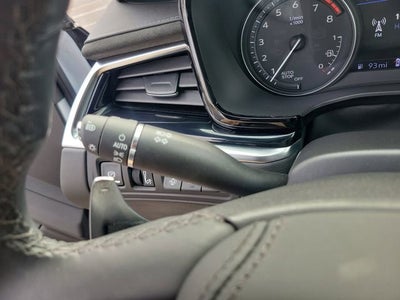 2025 Cadillac XT6 Sport