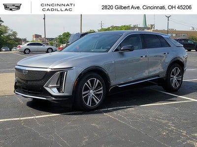 2024 Cadillac LYRIQ Luxury 1