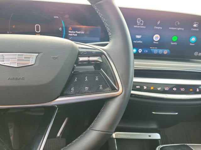 2024 Cadillac LYRIQ Luxury 1