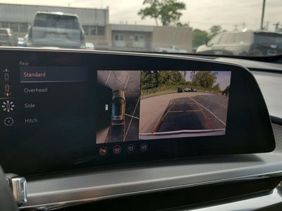 2024 Cadillac LYRIQ Luxury 1