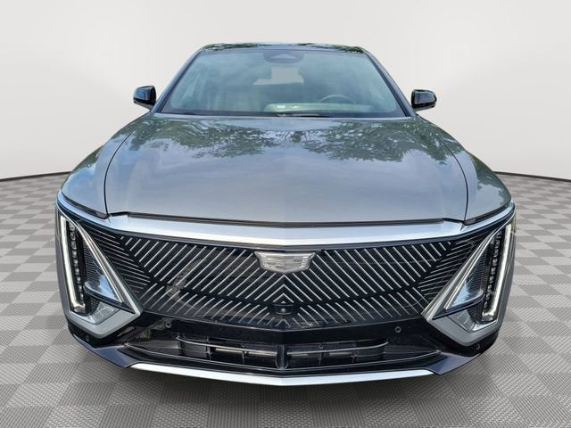 2024 Cadillac LYRIQ Luxury 1