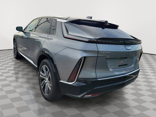 2024 Cadillac LYRIQ Luxury 1