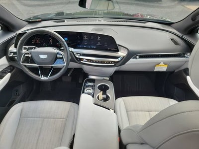 2024 Cadillac LYRIQ Luxury 1