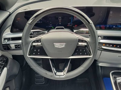 2024 Cadillac LYRIQ Luxury 2