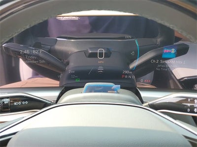 2025 Cadillac LYRIQ Luxury 2