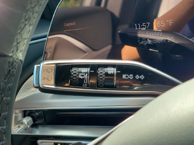 2027 Cadillac LYRIQ Premium Luxury