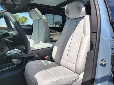 2027 Cadillac LYRIQ Premium Luxury