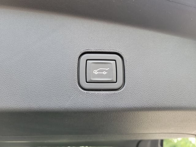 2024 Cadillac LYRIQ Sport 1