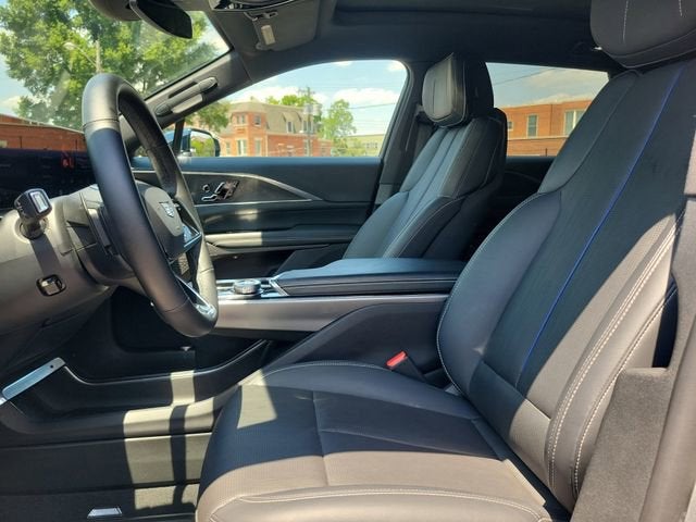 2024 Cadillac LYRIQ Sport 1