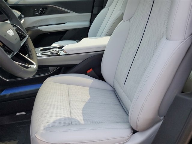 2025 Cadillac LYRIQ Sport 1