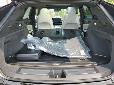 2025 Cadillac LYRIQ Sport 1