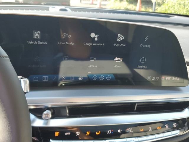 2025 Cadillac LYRIQ Sport 1