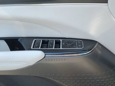 2025 Cadillac LYRIQ Sport 1