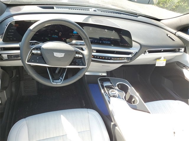 2025 Cadillac LYRIQ Sport 1