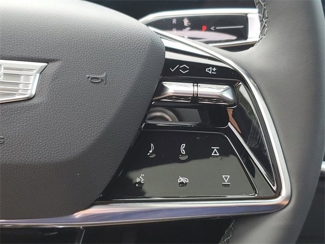 2025 Cadillac LYRIQ Sport 1