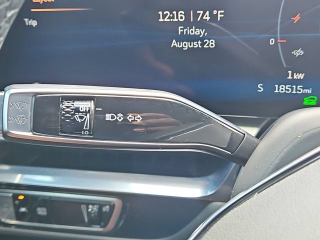 2024 Cadillac LYRIQ Sport 2
