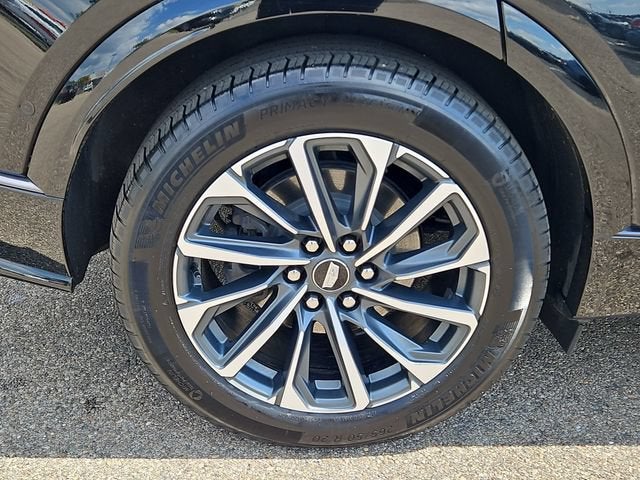 2024 Cadillac LYRIQ Sport 2