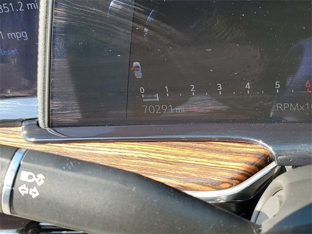 2022 Cadillac Escalade Luxury