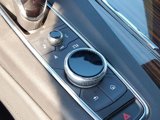 2022 Cadillac Escalade Luxury