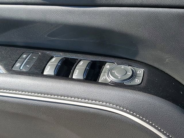 2022 Cadillac Escalade Luxury