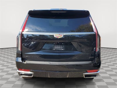 2022 Cadillac Escalade Luxury