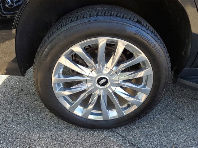 2022 Cadillac Escalade Luxury